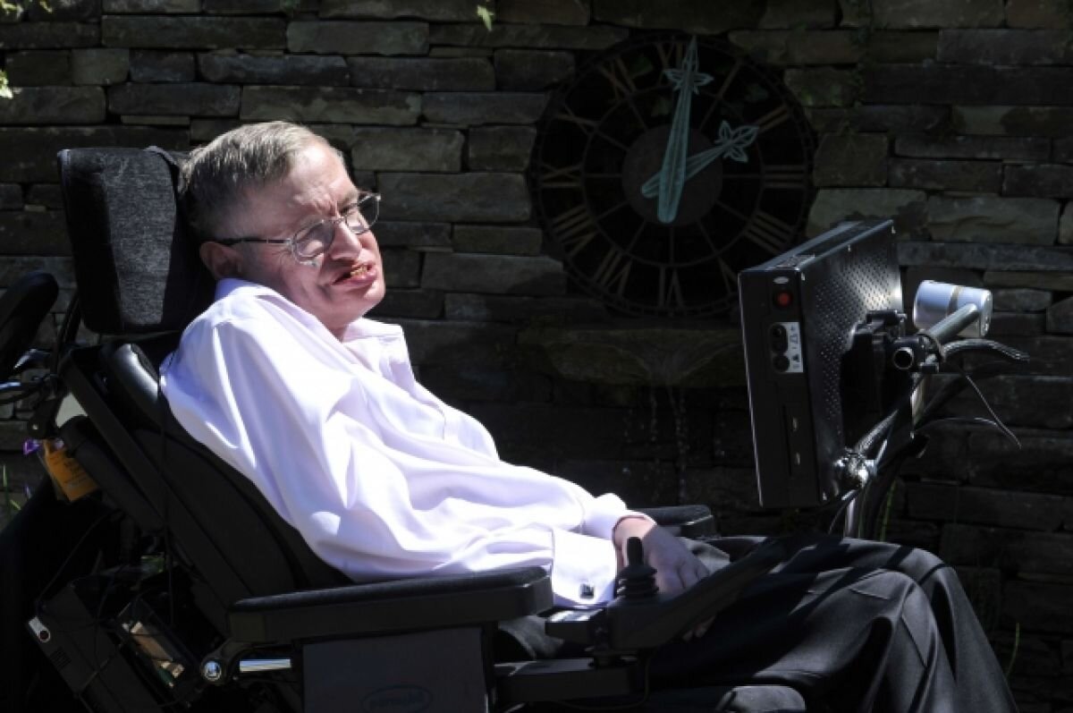    Автомобиль Volkswagen Стивена Хокинга продадут на аукционе