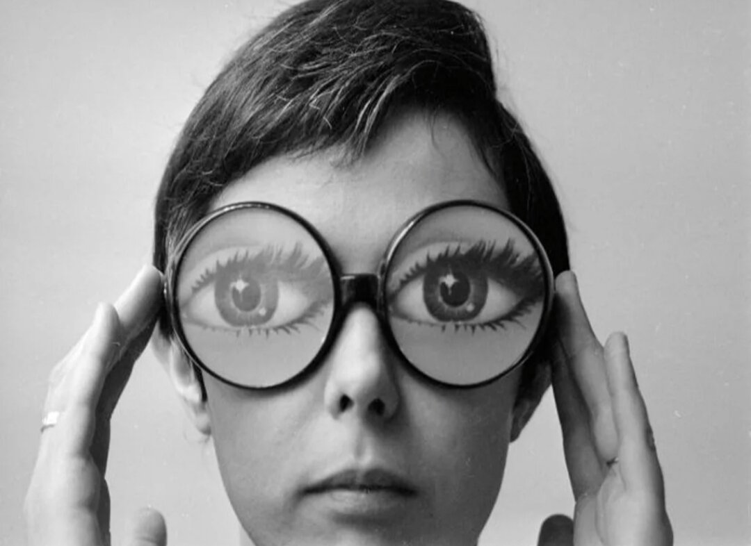 Ритино зрение было сложным.. (Взято из Яндекс картинки) 