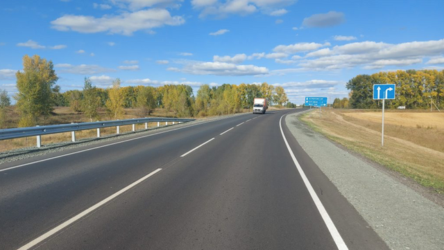    На трассе Алтай-Кузбасс дорожники отремонтировали 12 км Алтайавтодор