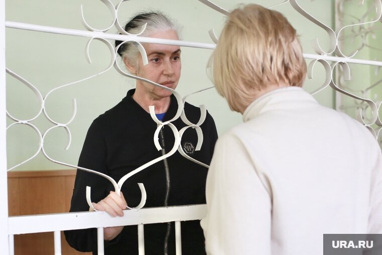    Юрист настаивает, что его подзащитная раскаялась и частично возместила ущерб