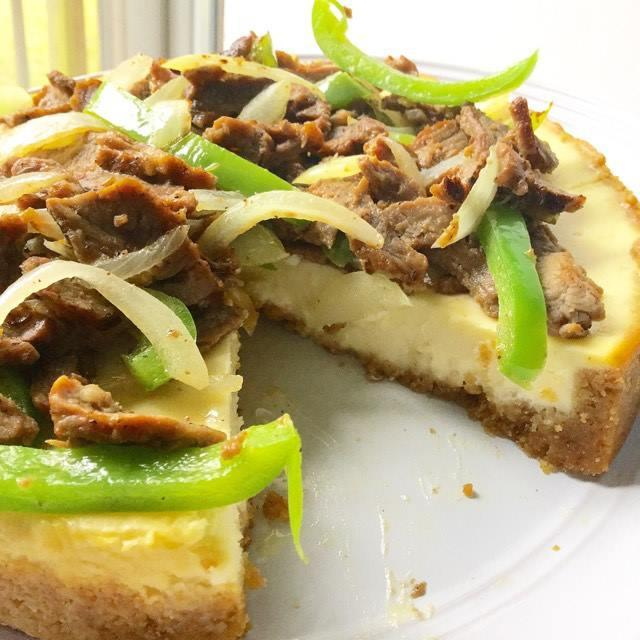 Чизкейк невкусный еду к продюсеру. Филадельфийский Чизстейк. Cheese Steak Cheesecake. Barclay Prime Cheesesteak