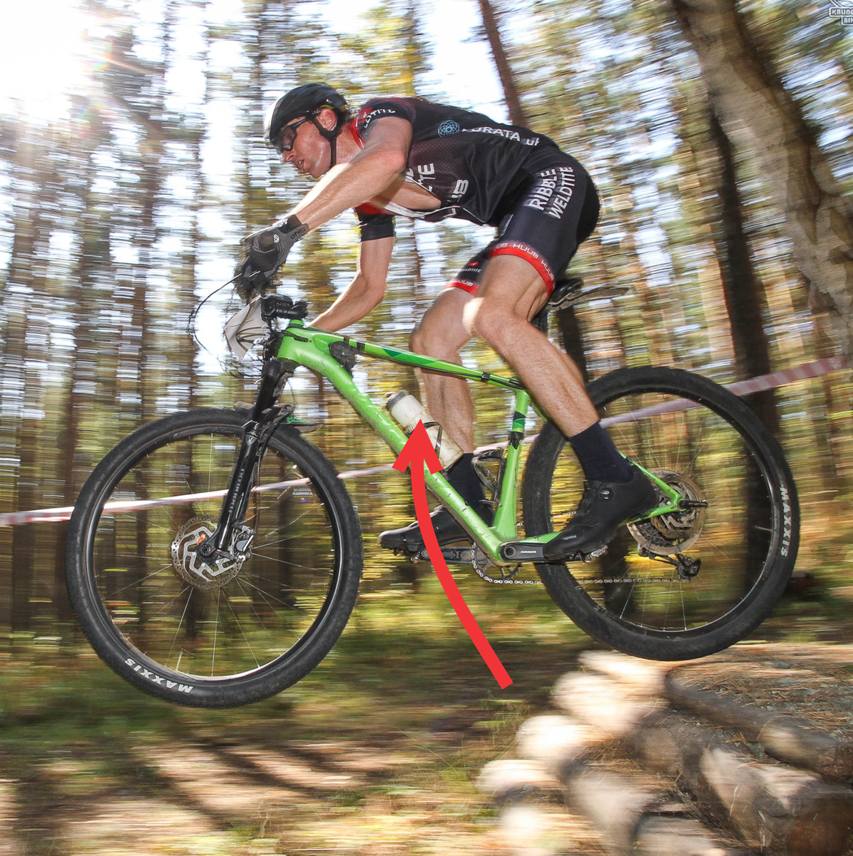 А вот и она, бутылка!