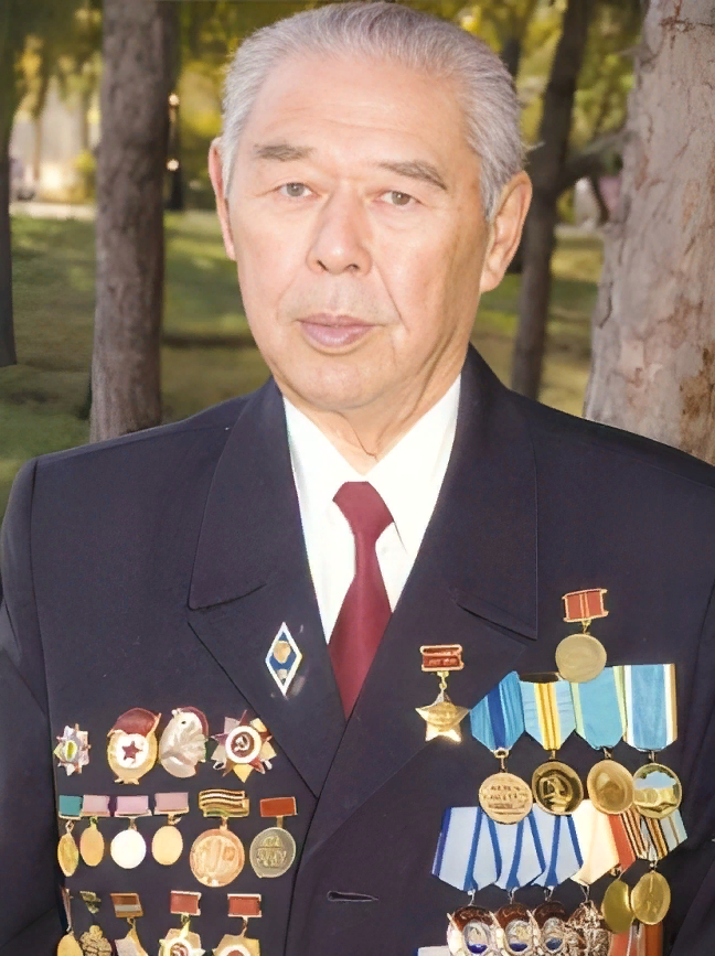 АЛЬЖАПАРОВ. Казбек Калиевич. 28.12.1923 г. - 2013 г