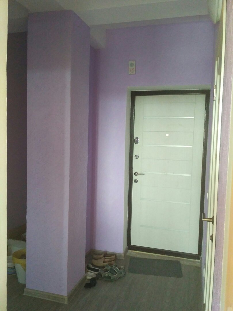 Про покраску в два цвета, увы, узнали   позже, после ремонта квартиры 