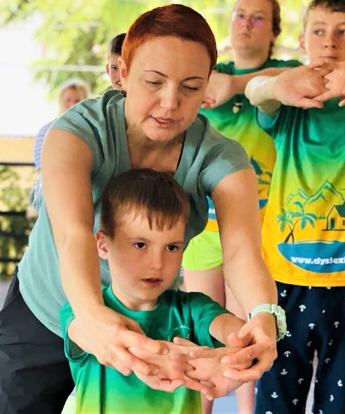 Татьяна Гогуадзе помогает  ребёнку справиться с трудностями. Быстрые положительные результаты в коррекции дислексии возможны на программе "Успешный Старт" всего за 14 дней. 