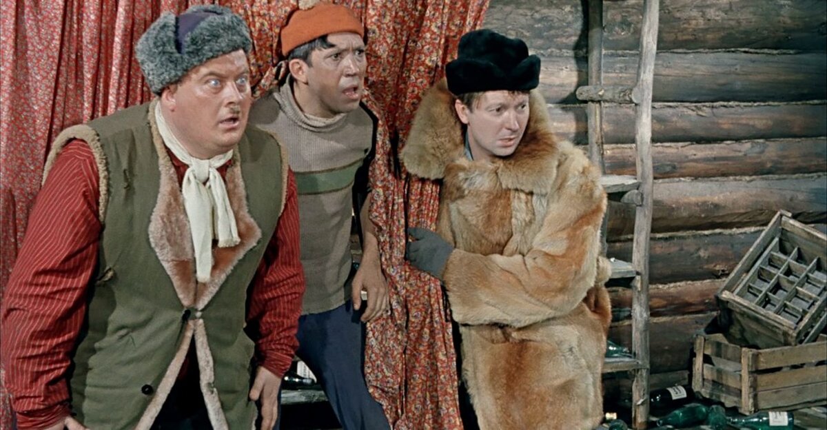 Кадр из короткометражного фильма «Самогонщики»