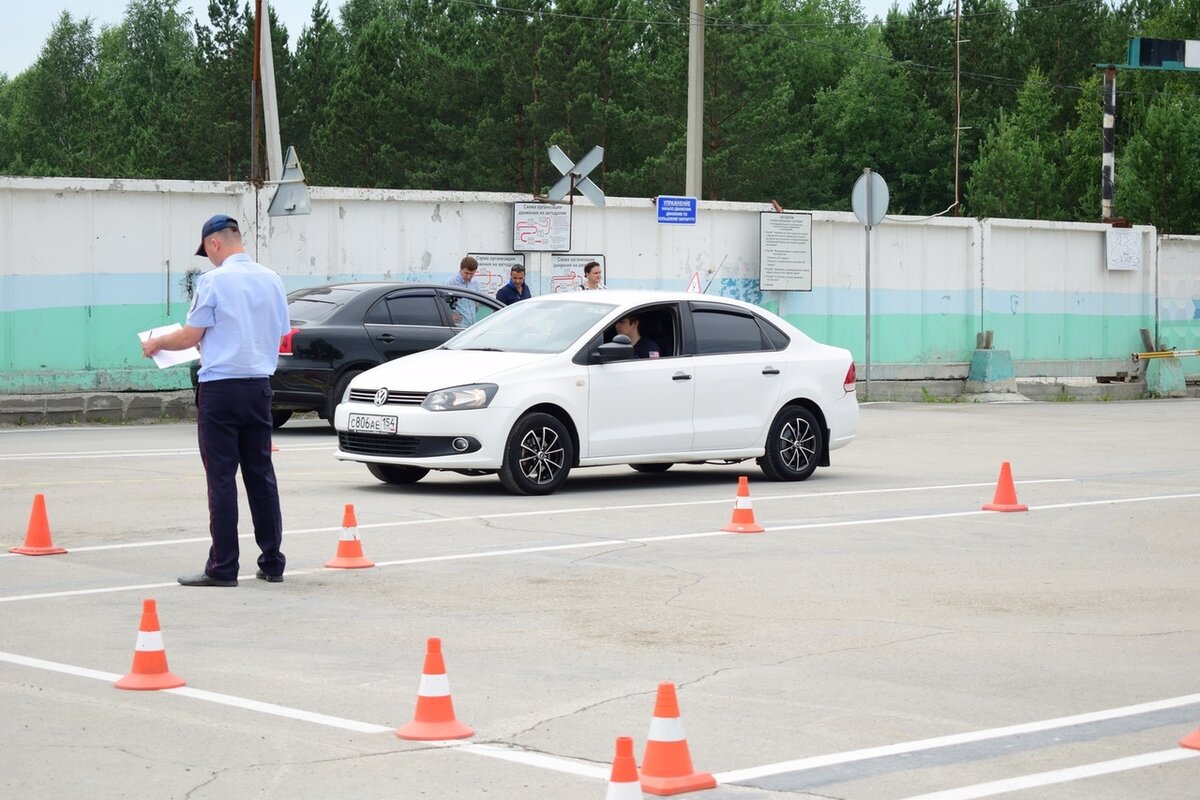 Гибдд не будет проверять навыки будущих водителей в городе при успешной сдаче площадки