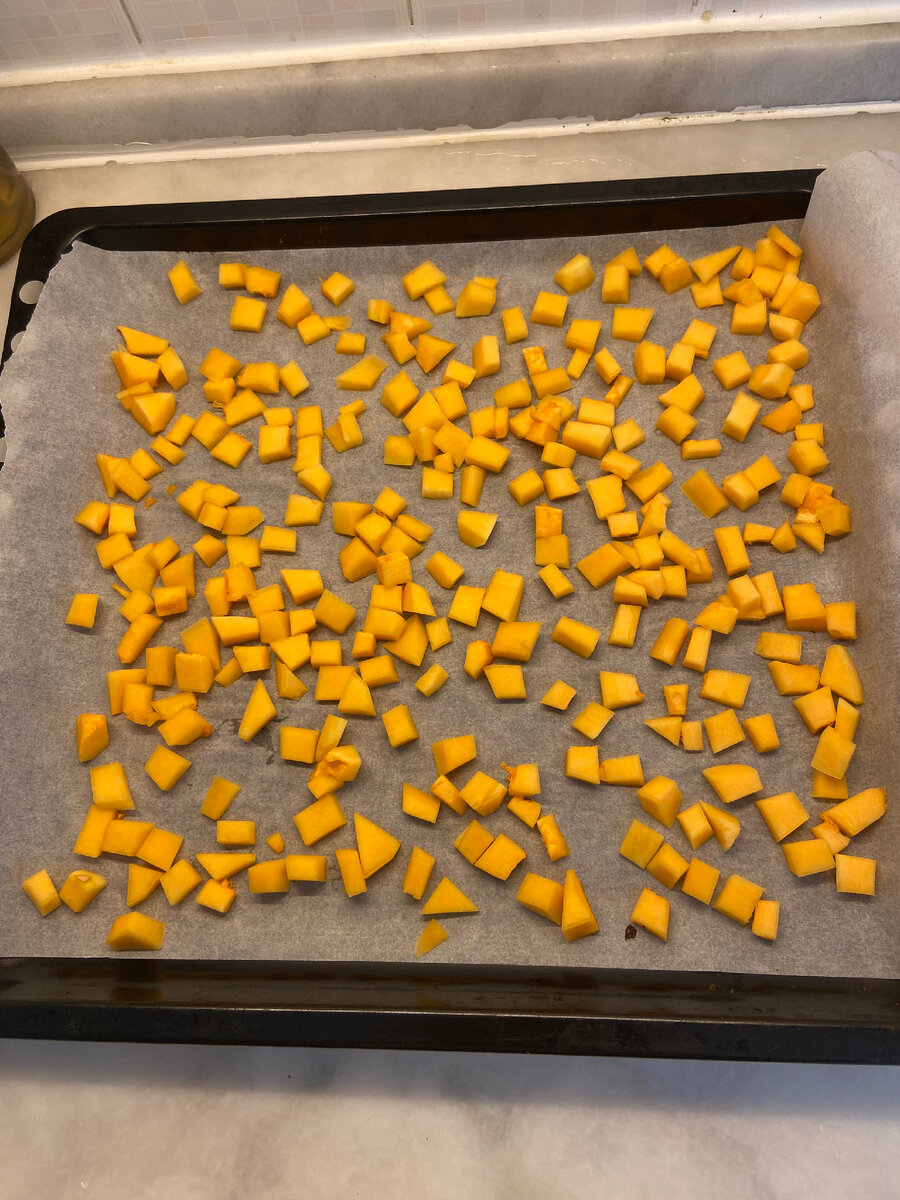 Не нужно запекать до появления подпалин, достаточно что бы она стала чуть мягче.