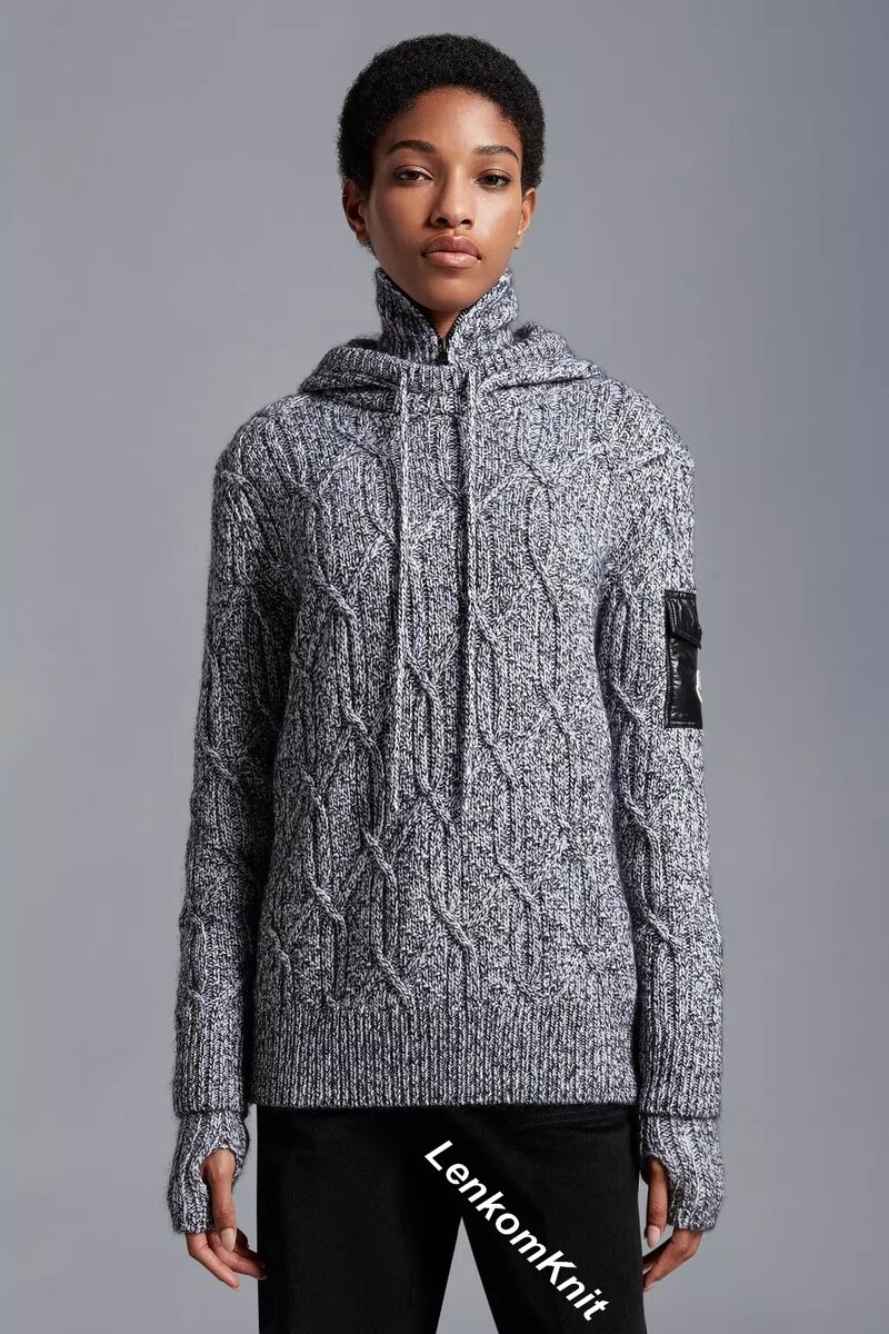 ������ � ��������� �� Moncler. ����� �����