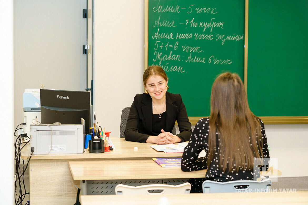 Сирина Насибуллина: «Я думаю, уважение к учителю всегда будет, несмотря на разные времена и устои в обществе». Фото: © Салават Камалетдинов / «Татар-информ»