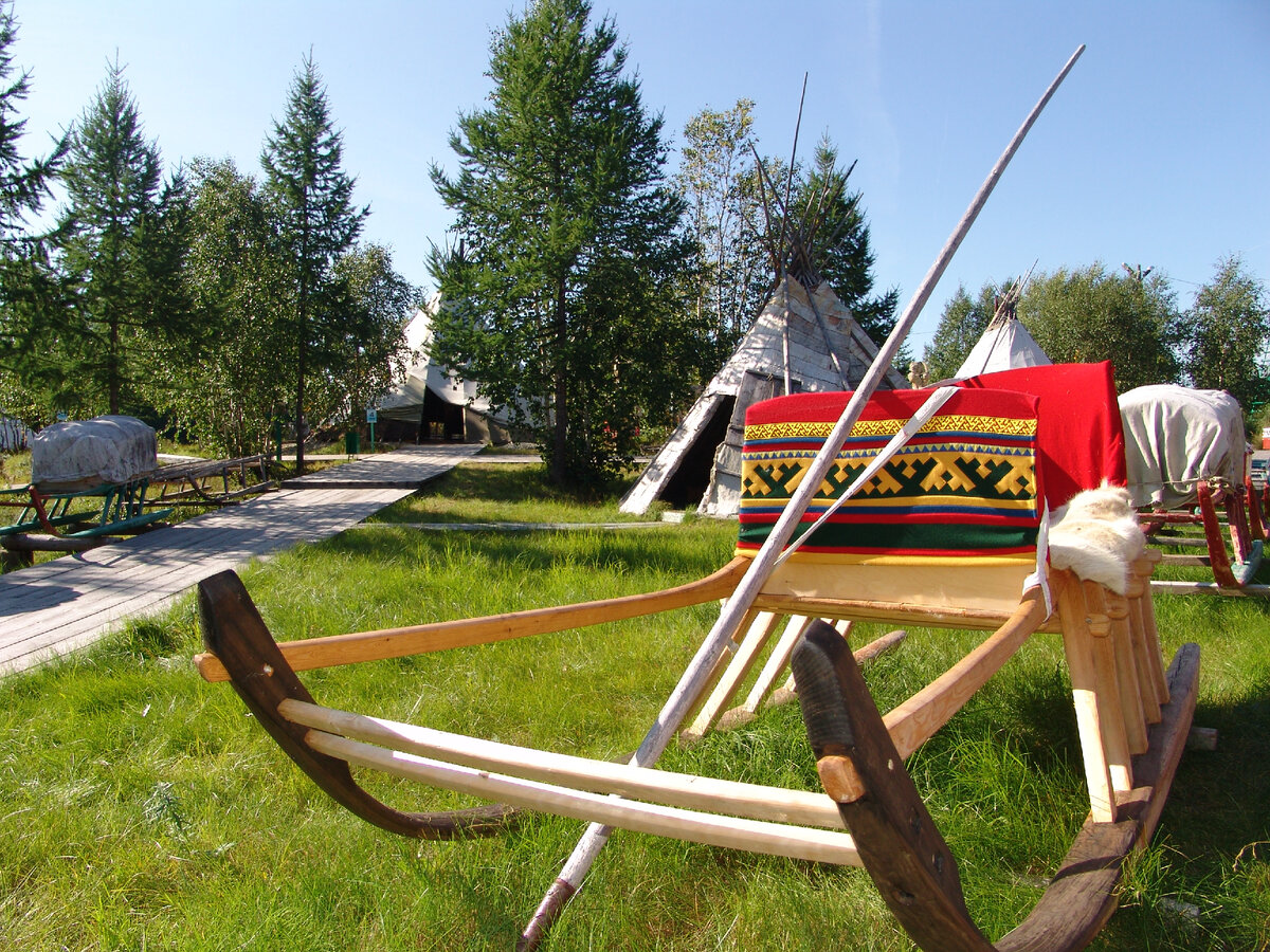 Железнодорожный вокзал Салехарда