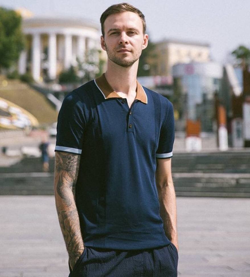    Макс Барских не выступит на российской музыкальной премииСоцсети Макса Барских