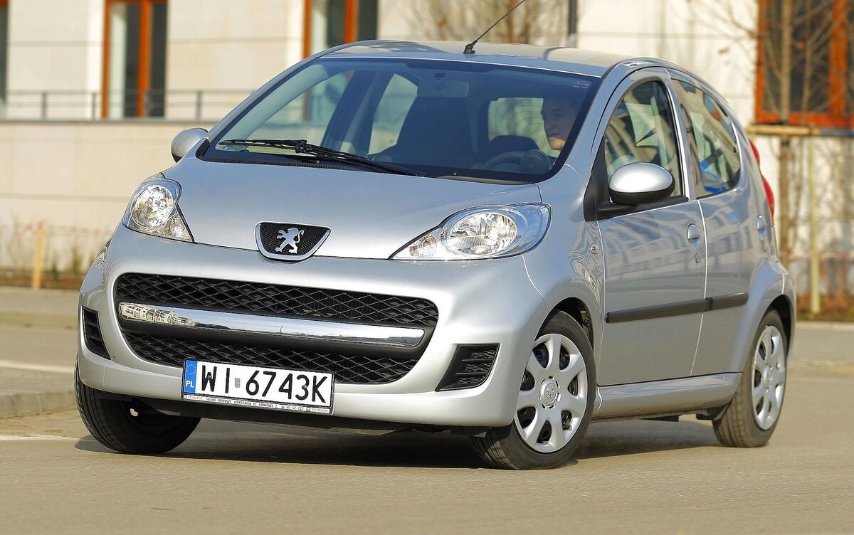      Peugeot 107