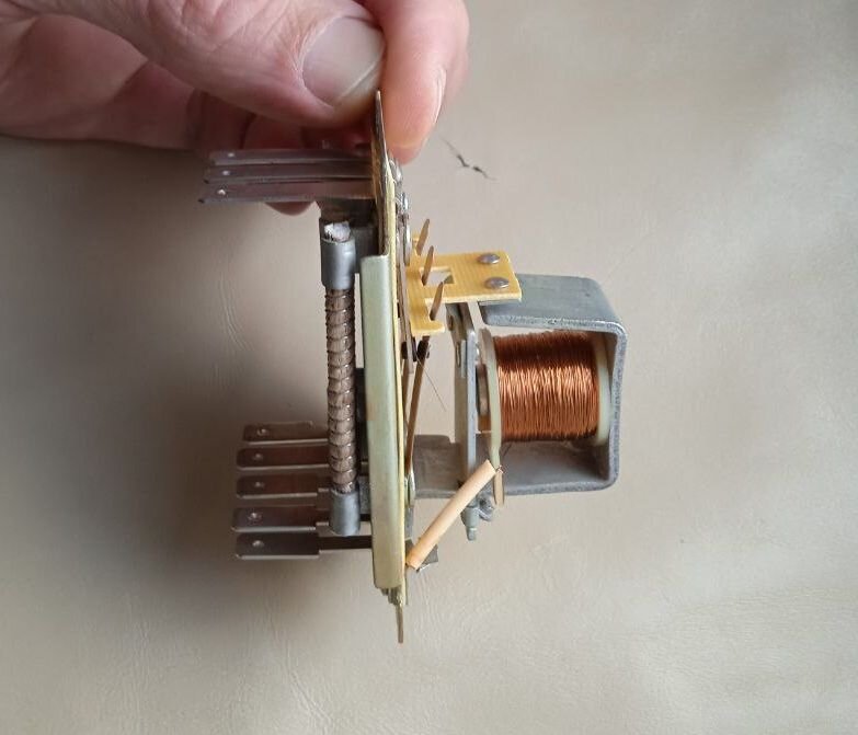 Самое загадочное реле «Москвича». Где оно работало и почему от него ...