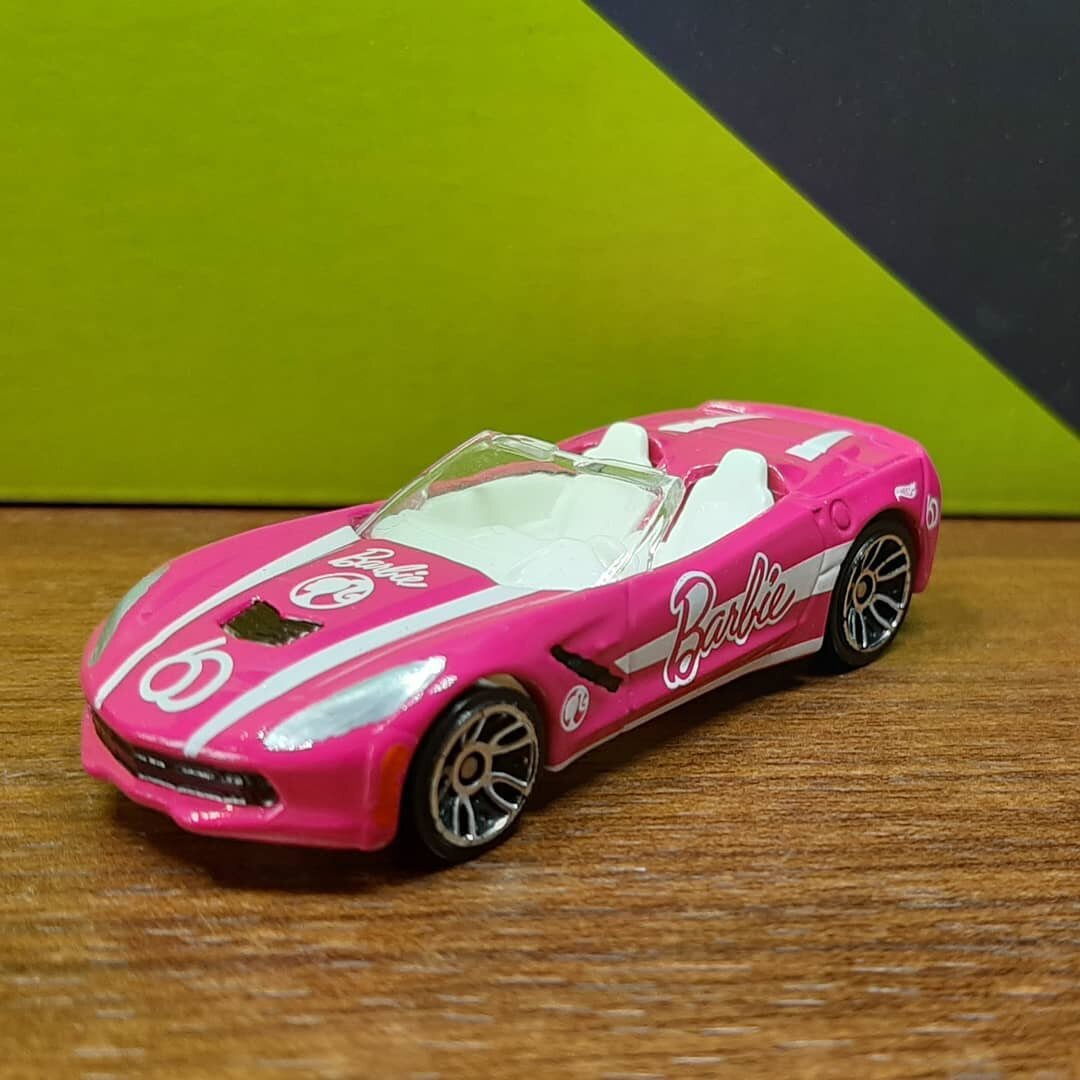 Редкая модель Hot Wheels Corvette Stingray выпущен к шестидесятилетию  Barbie | lionstories | Дзен