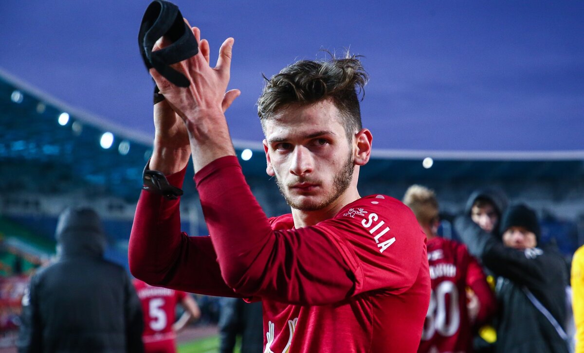 Фото заимствованно из источника: https://bigsports.ru/hvicha-yavno-pereros-rossijskuyu-ligu-inostrantsy-o-superzvezde-rubina/