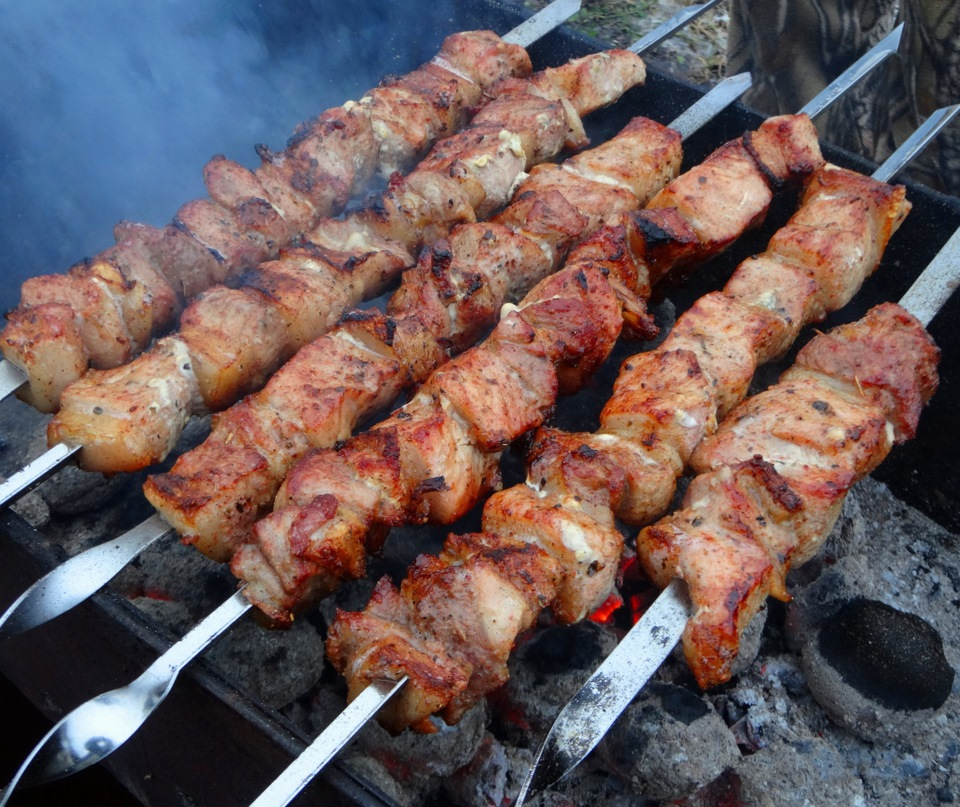 Шашлык. Домашний шашлык. Готовый шашлык. Шашлык фото. Домашний шашлык.