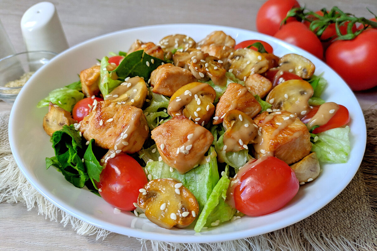 Салат с индейкой: теплый, вкусный и быстрый | Еда на каждый день | Дзен