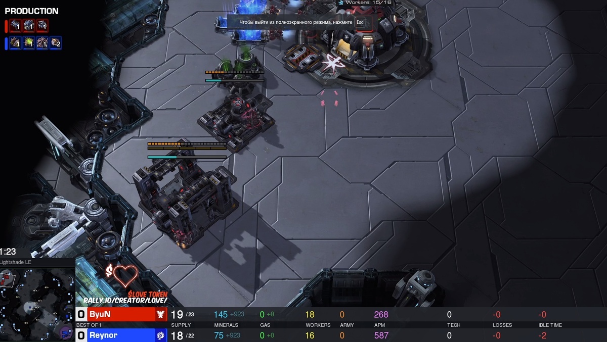 I'm here in shadows!