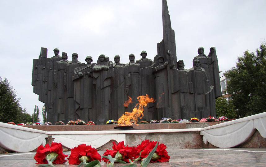 Фотография памятника неизвестному солдату