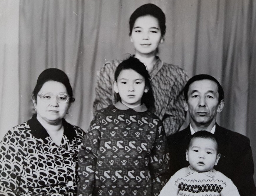 Сабуров с женой и детьми фото. Семья Нурлана Сабурова. Нурлан Сабуров семья. Нурлан Сабуров дети. Нурлан с семьей