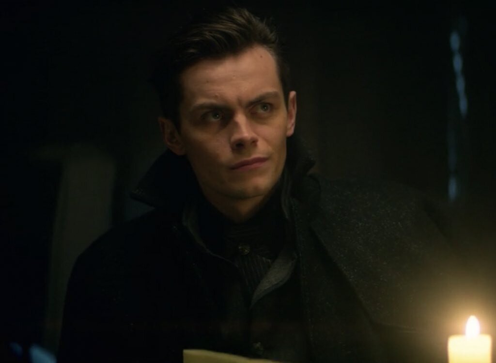 Фредди Картер в роли Каза Бреккера в сериале «Тень и кость». Фото: twitter