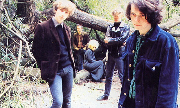 Группа выглядела по нынешнем временам очень модно