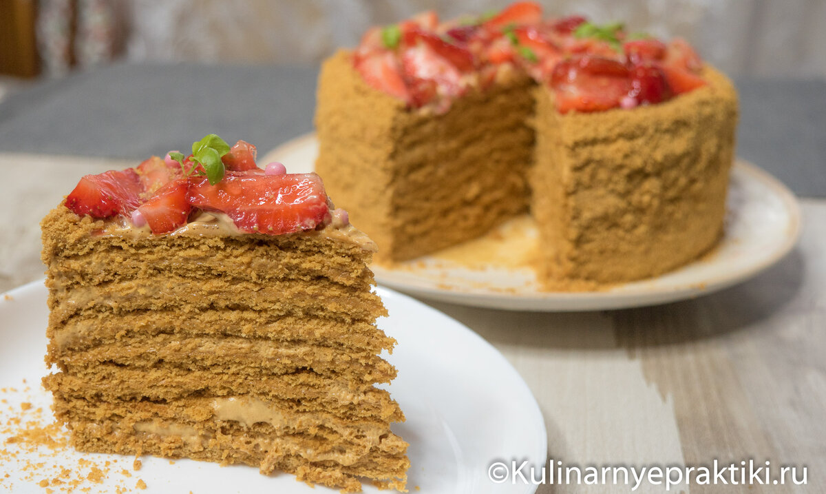 Домашний карамельный медовик, который очень нравится детям | Кулинарные  практики | Дзен