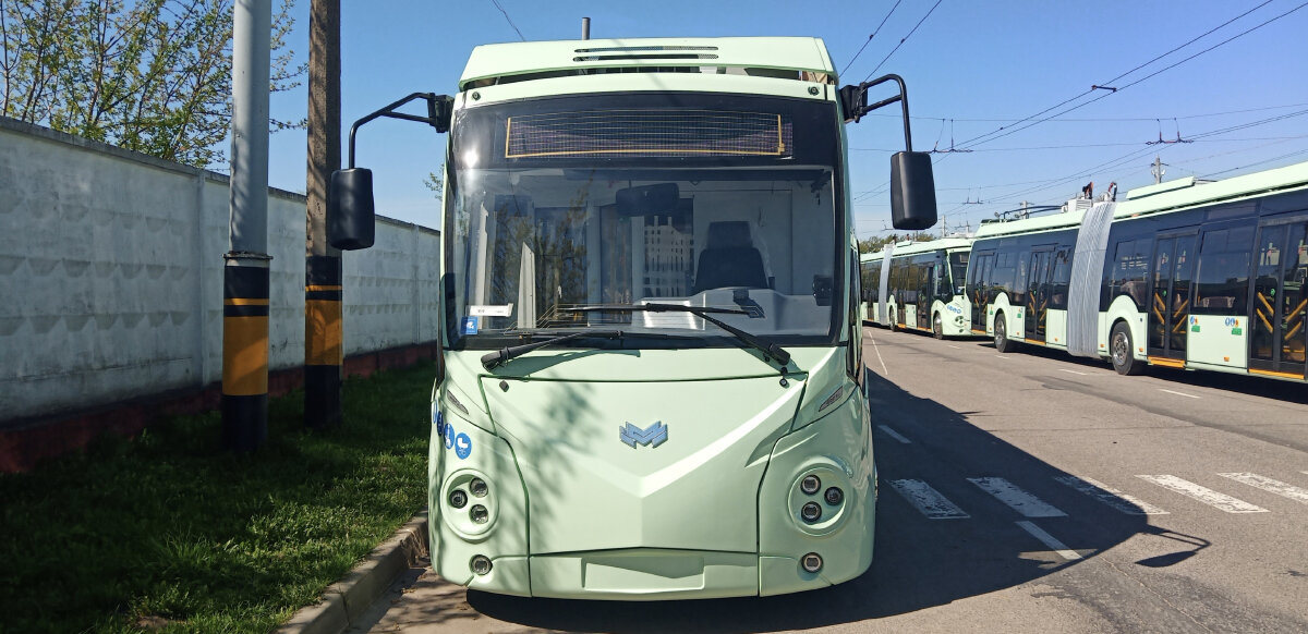 Новые троллейбусы БКМ-43300D в Минске, фото с сайта СТТС, автор Iliya_215 