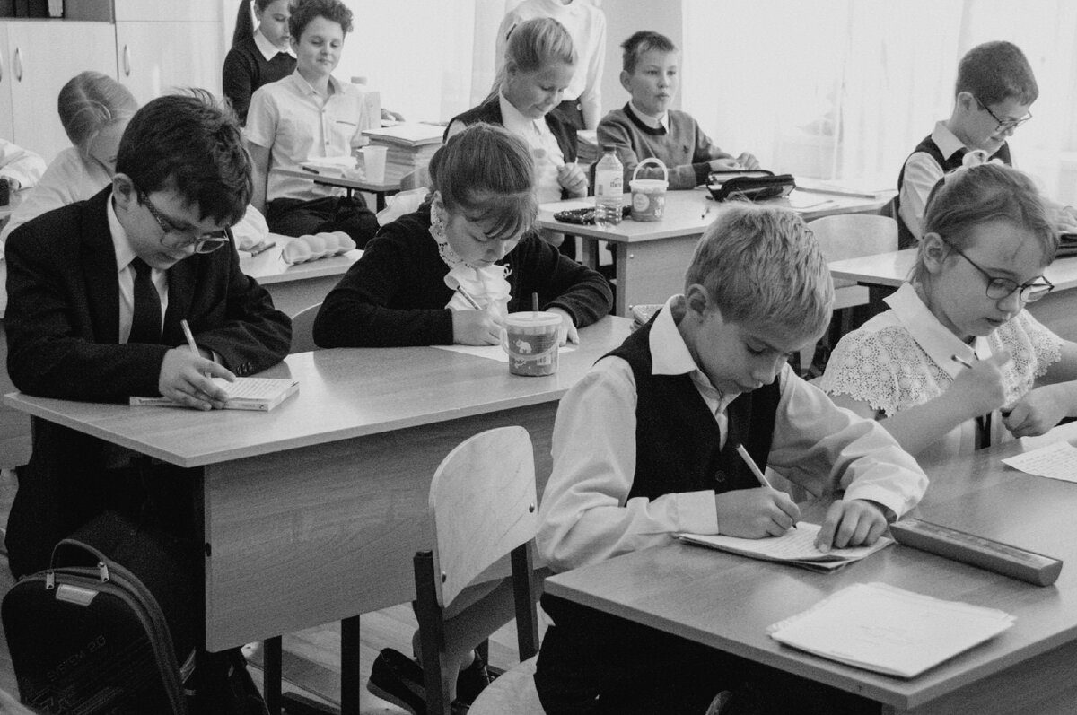 Когда школы начнут учить детей? 