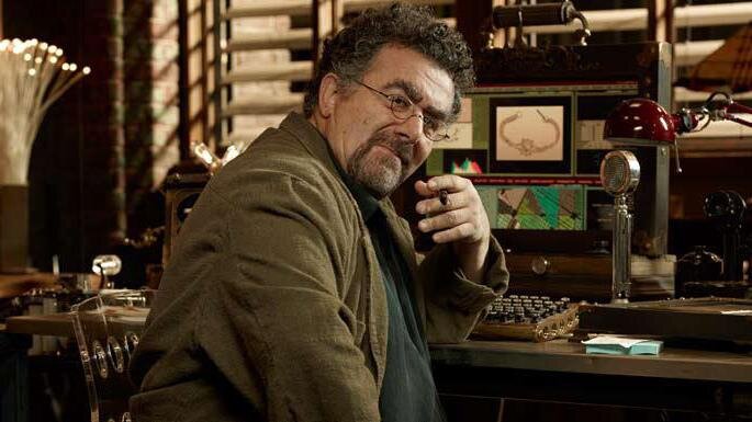 Сол Рубинек в роли Арти