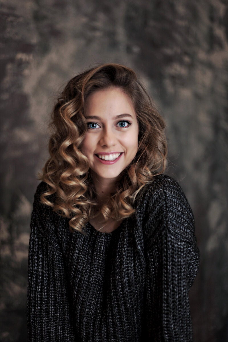 Ольга Веникова родилась 29 июня 1992 года в Москве. 