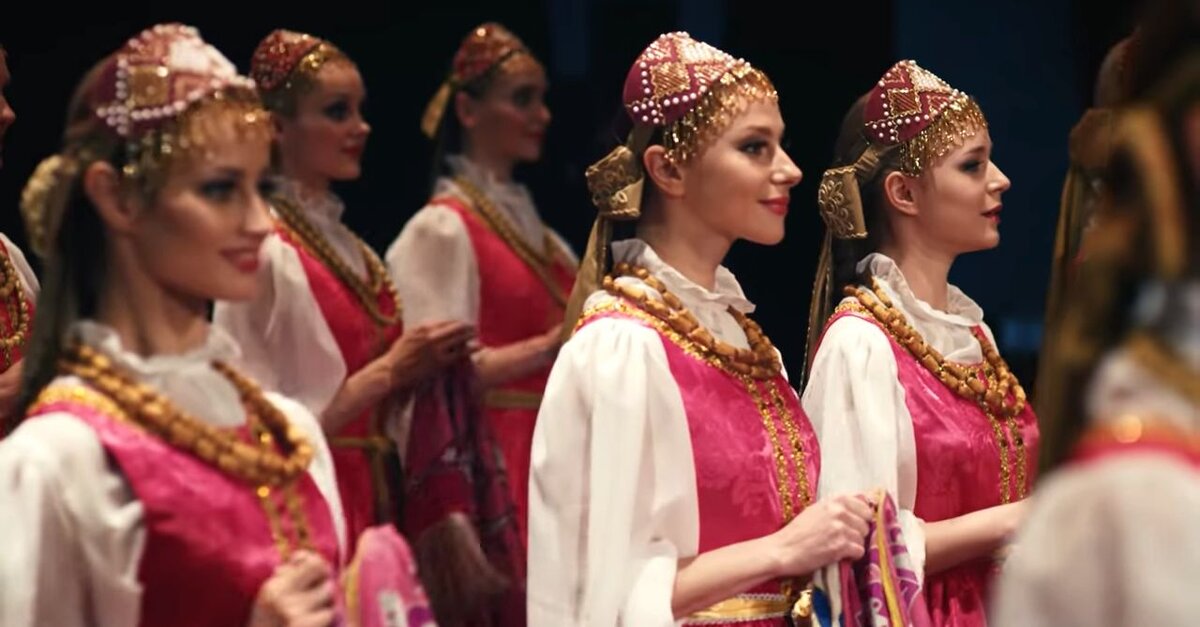 Кадр из кинофильма "Березка", 2018 г., режиссер Александр Баранов, сценарист Василий Павлов, композиторы Руслан Муратов, Олег Ладов (скриншот для иллюстрации)