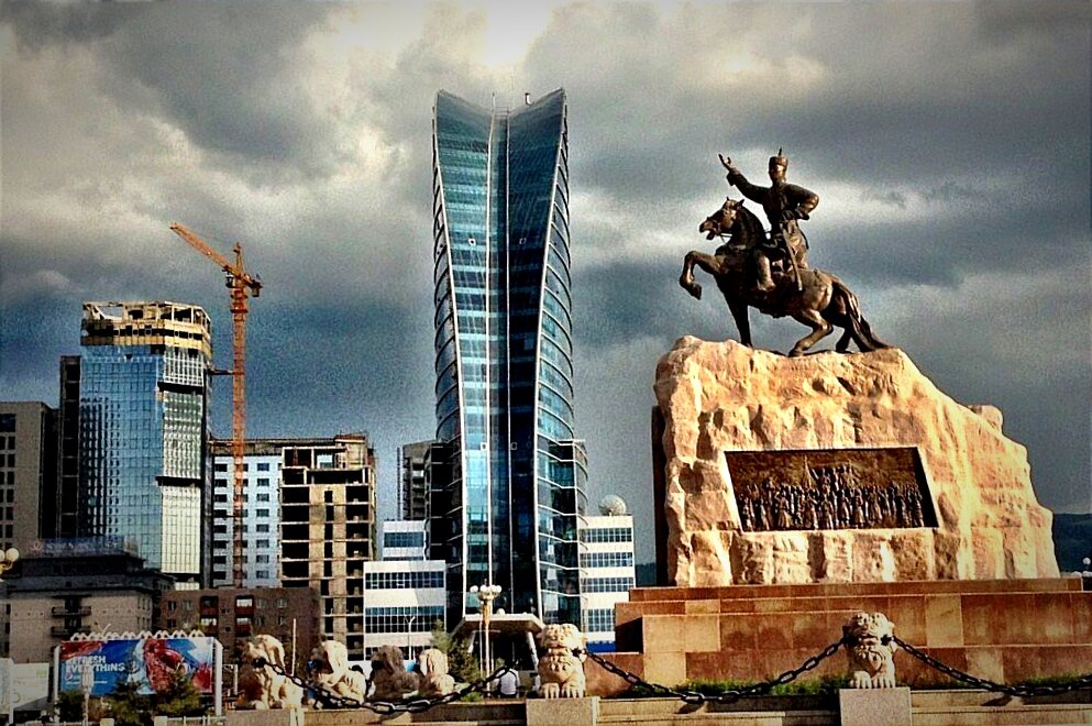 Как выглядят города монголии