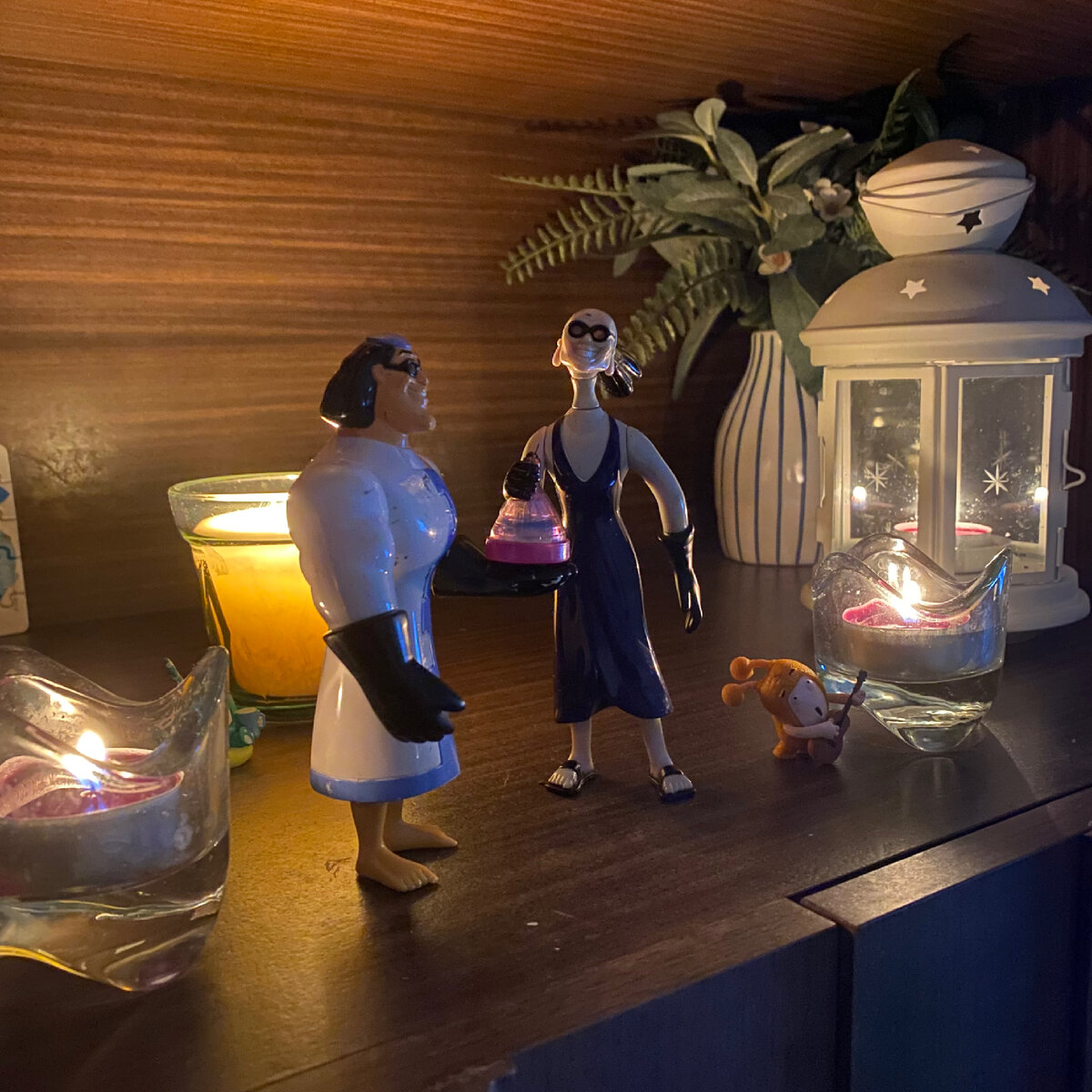 Изма и Кронк. Макдональдс 2001г