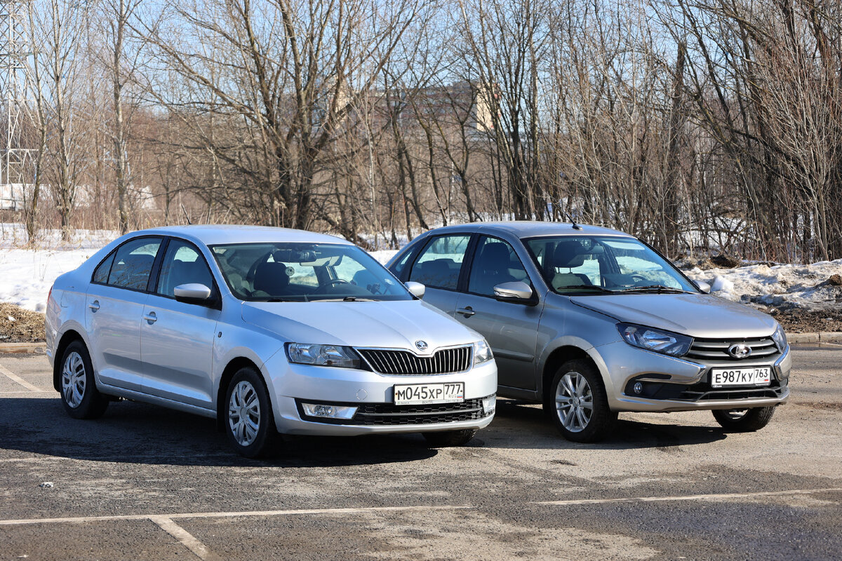Lada Granta у нас из автосалона, Skoda Rapid трехлетка. Это почти уравняло их цены.
