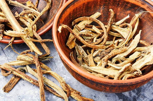 Корни девясила