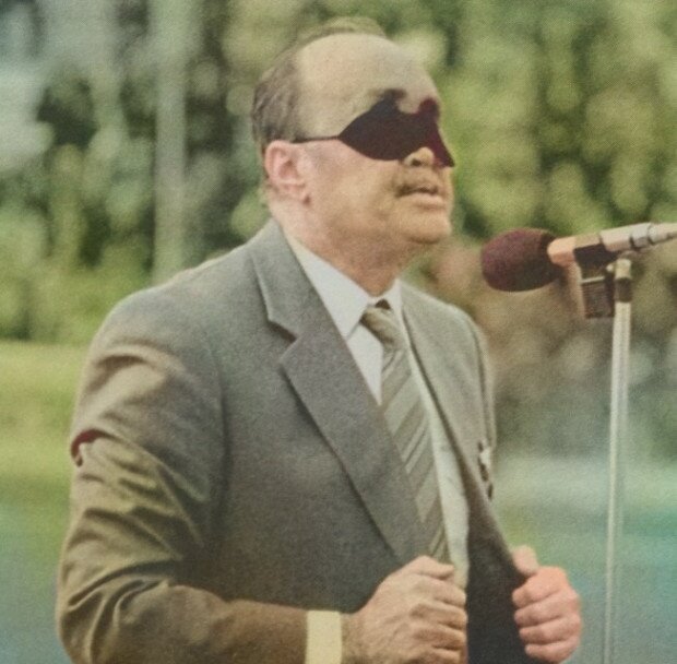 Эдуард Асадов