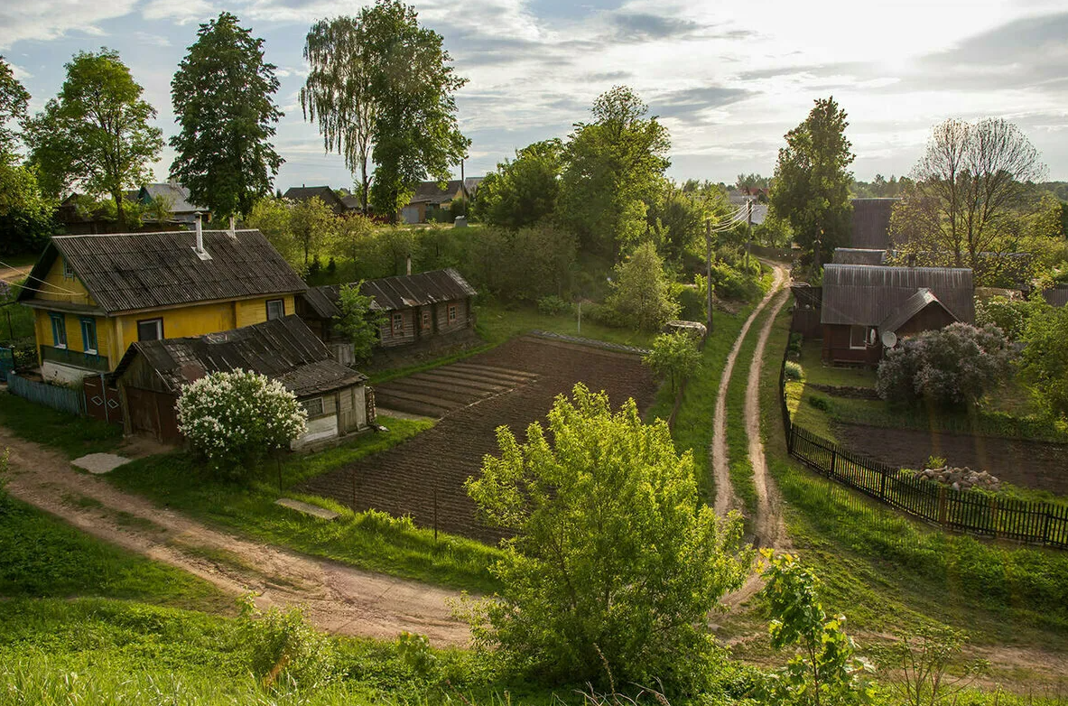 Смотреть - красиво. А труда во всем этом - немеряно.