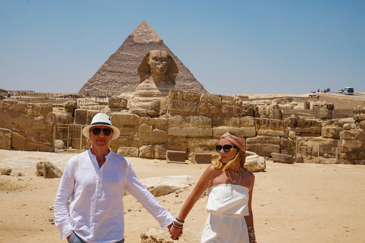 с женой в египте