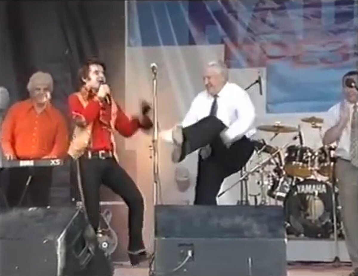 Б. Ельцин, г. Ростов, 1996 г.