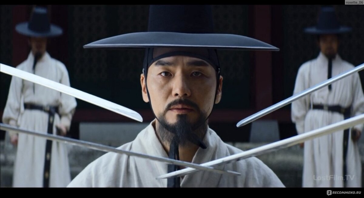 Начальник королевской гвардии заподозрил Королеву в обмане, но что-то пошло не так...