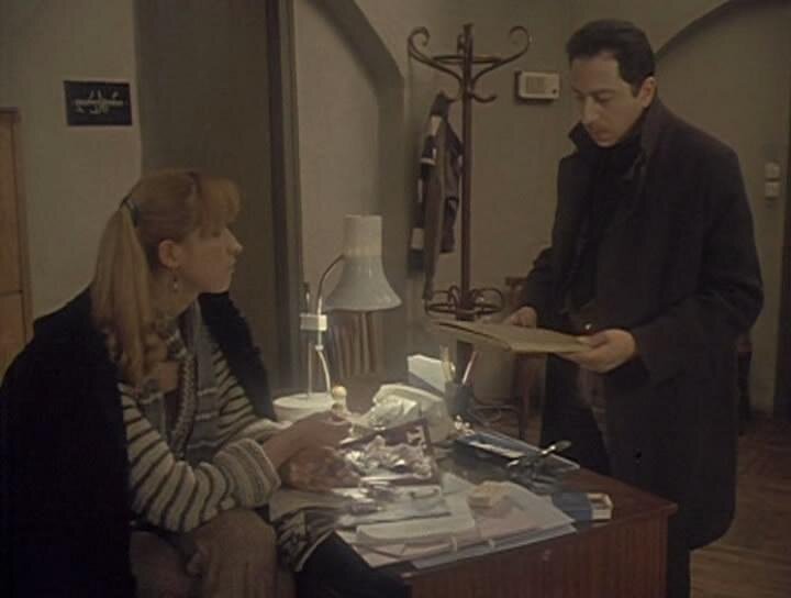 Кадр из фильма "Голубые горы, или Неправдоподобная история", 1983 г.