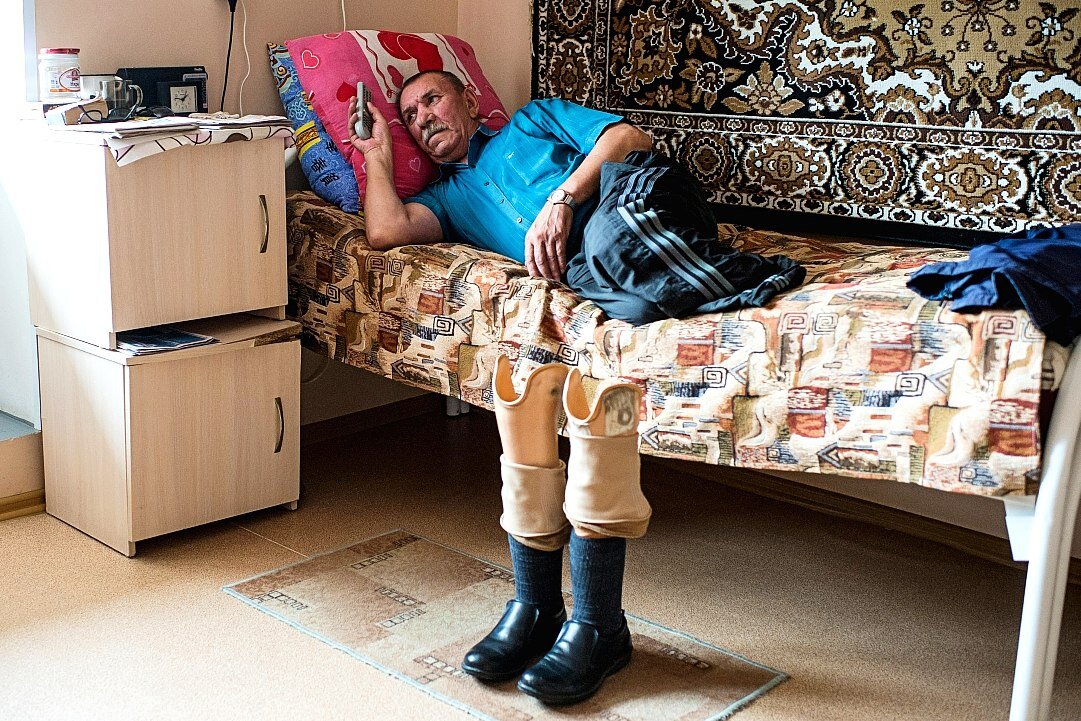 Единое пособие в 2025 году. Большекулачинский дом интернат Омск. Российские военные инвалиды. Инвалиды в России фото.