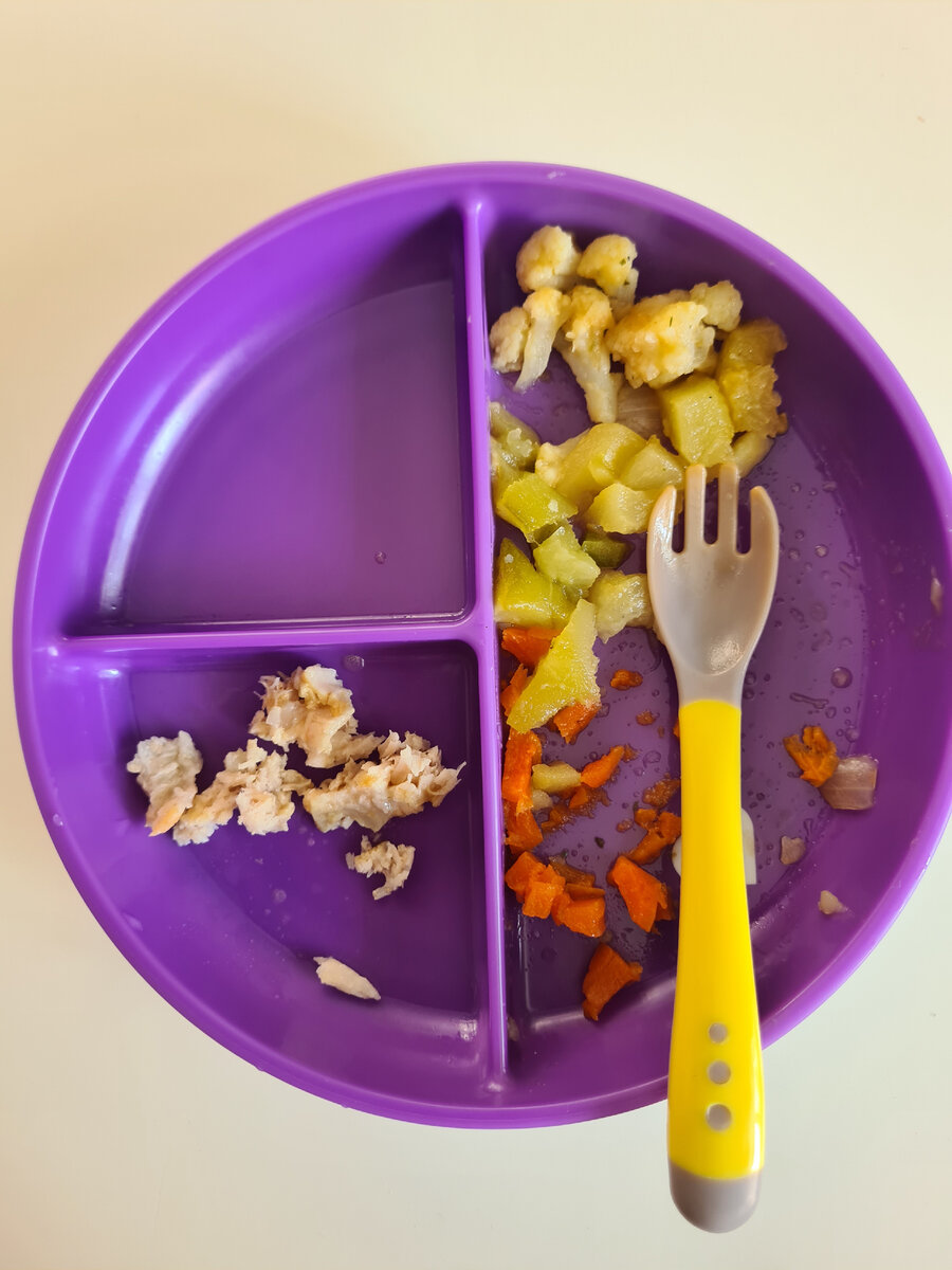 Тарелка в 7 месяцев