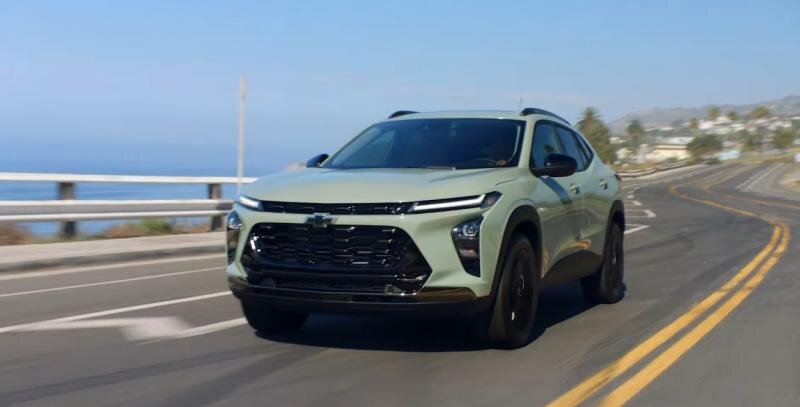 Tracker 2024. Chevrolet tracker 2019. шевроле новый кроссовер. шевроле трекер 2018. новый шевроле кроссовер 2022.