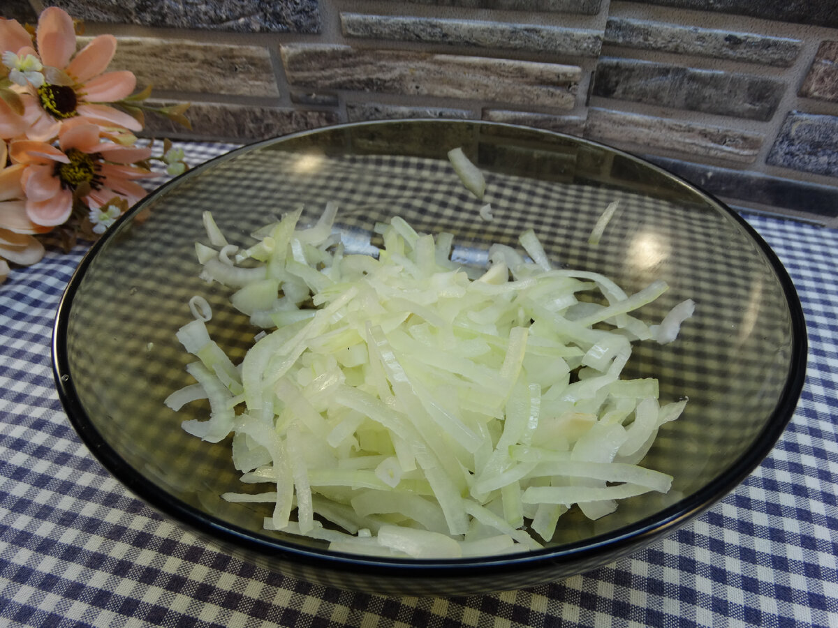 Селедка запеченная в пергаменте с овощами | Готовим вкусно дома/ Кулинария/  Рецепты | Дзен