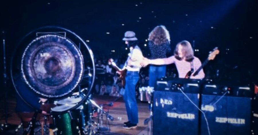 LED ZEPPELIN в The Forum