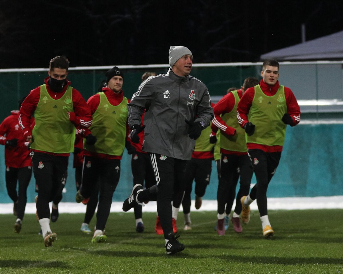 Футболисты "Локомотива". Фото - ФК "Локомотив".