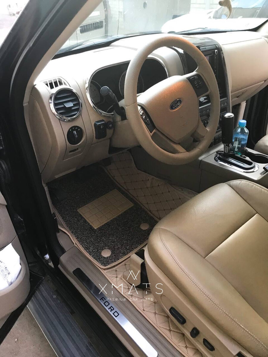 Коврики из экокожи на Ford Explorer (U251)